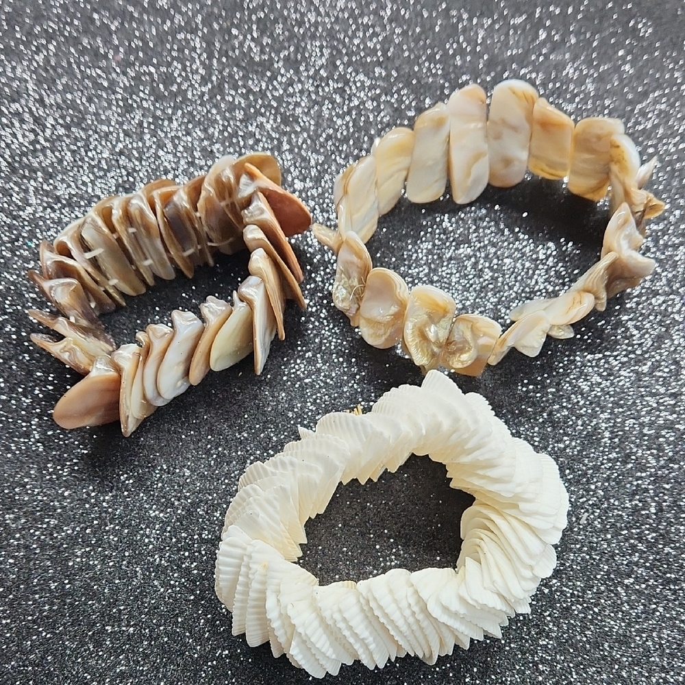 Shell Bracelet Set - Picture 6 of 7